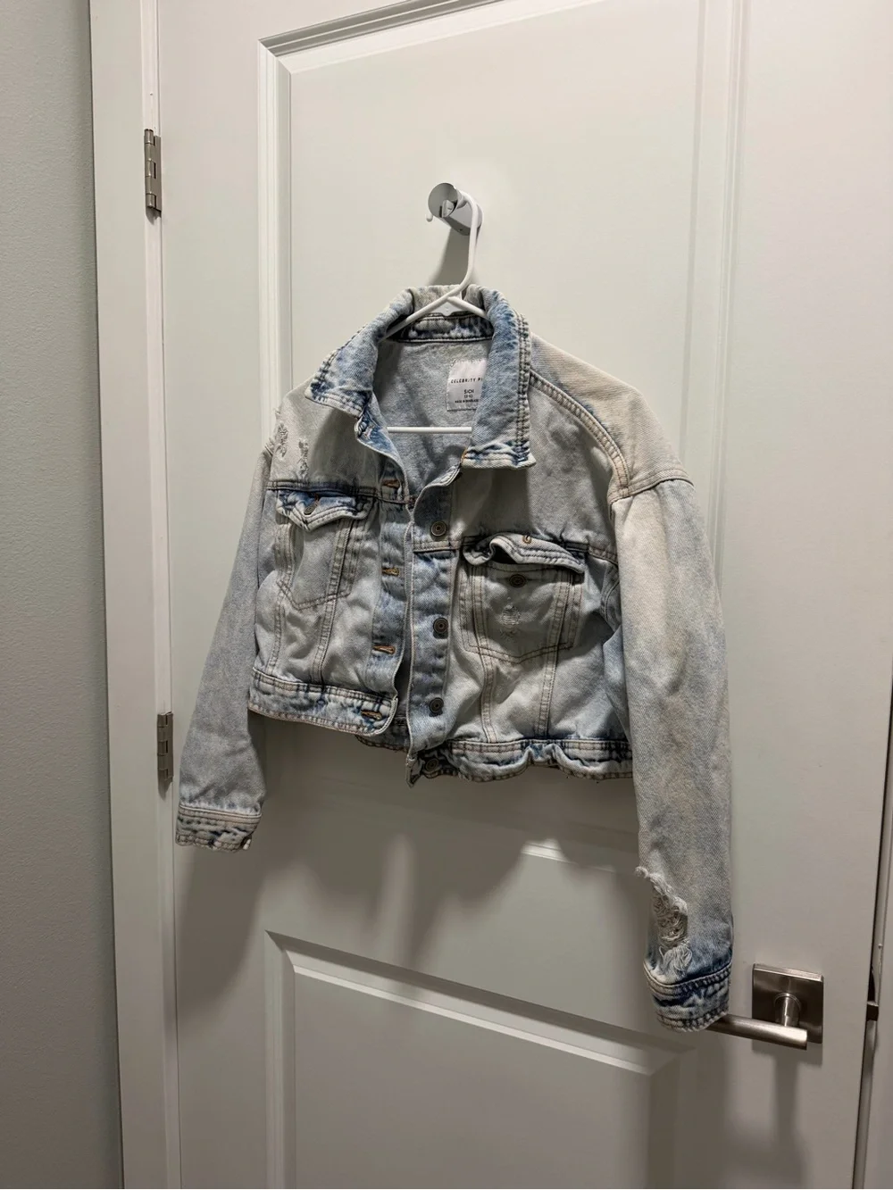 Celebrity Pink cropped denim